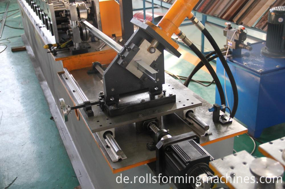Half automatic Ceiling Tee bar roll forming machine FUT Ceining Bar Making Machine